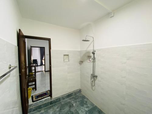 Ένα μπάνιο στο Regnum Villa Anuradhapura