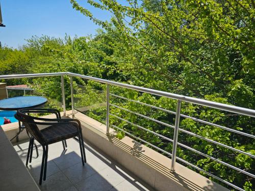 Balkón nebo terasa v ubytování Sineva Apartments