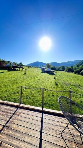 Gallery image of The Hunters Glamping in Ciudanoviţa
