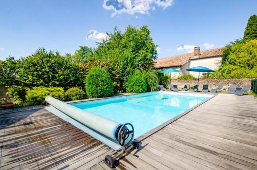 Piscina en o cerca de Aube au gite