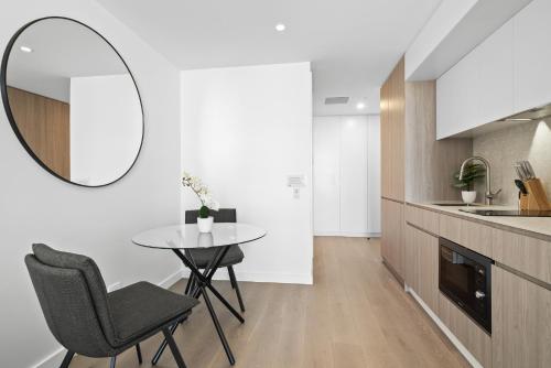 Dapur atau dapur kecil di Bright Studio in Trendy North Fremantle