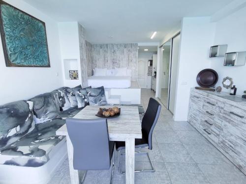 Mirador 30 Sea View By Pride Holiday Rentals