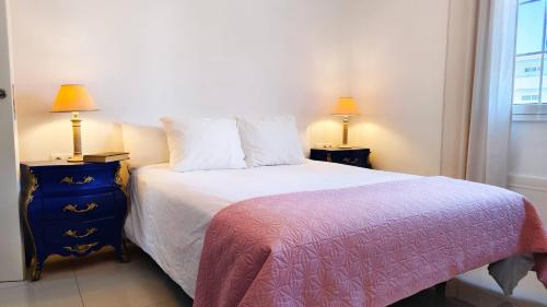Luminoso apartamento con piscina y aparcamiento