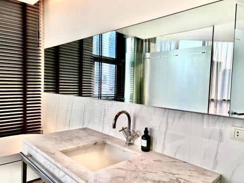 Gambar di galeri bagi Sathorn Prime Residence 2BR #Bangkok di Bangkok