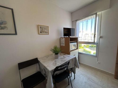 Studio 4 couchages CAP D'AGDE CT140-090