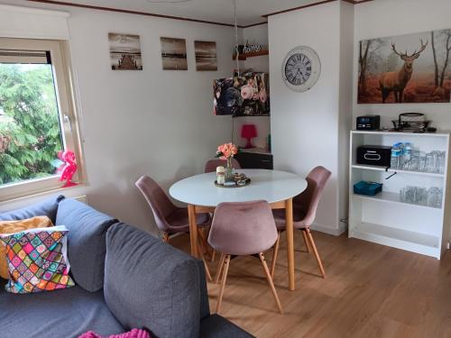 Fotografie z fotogalerie ubytování Vakantiepark Klein Vink - 25 A v destinaci Broekhuizen