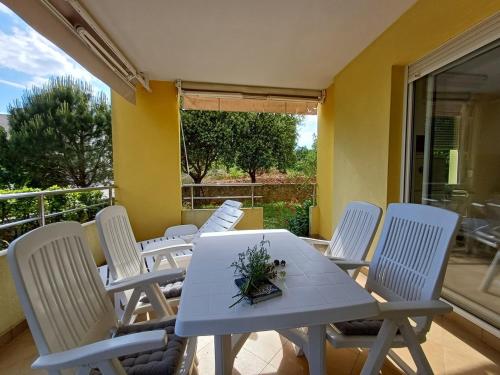 Cozy Apartment Mediterraneo