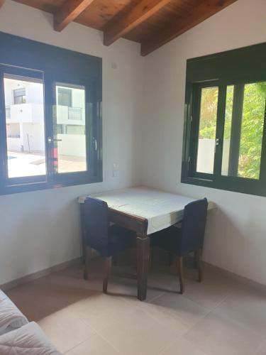Φωτογραφία από το άλμπουμ του Villa Macky σε Áno Almirí