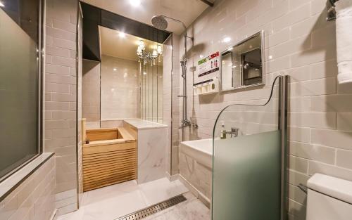 Koupelna v ubytování Daegu February Hotel Suseong