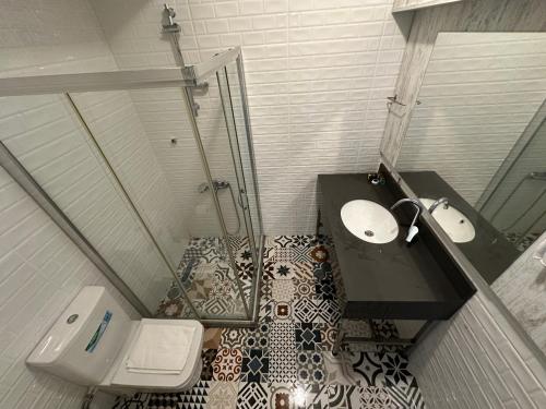Ένα μπάνιο στο Kerpe Askoroz Otel