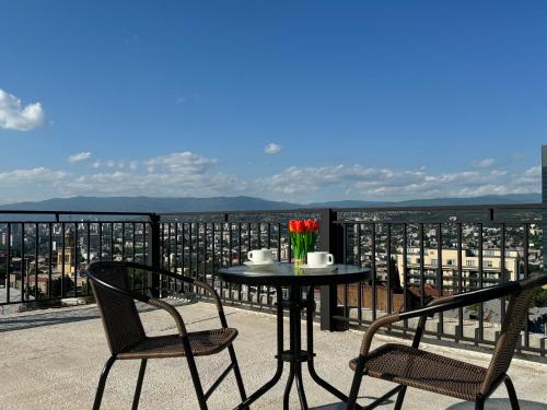 Μπαλκόνι ή βεράντα στο BROTHERS APARTMENTS WITH TERRACe IN OLD TBILISI