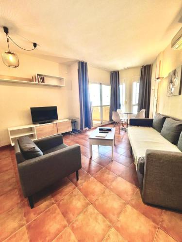 Benalbeach Beach Front Apartment
