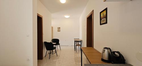 Φωτογραφία από το άλμπουμ του Apartments Dvor by the Krka river σε Rove