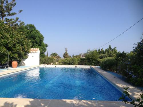 Bazén v ubytování Cortijo de Mariangela tres nebo v jeho okolí