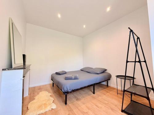 Photo de la galerie de l'établissement Appartement rénové 2prsn Balcon & Parking privé, à Beure