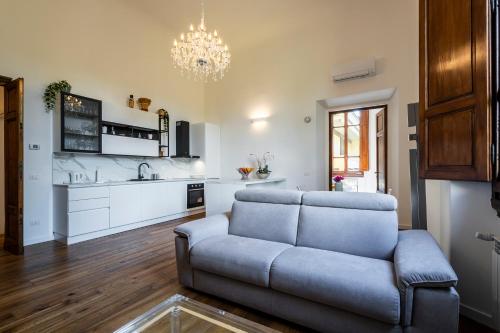 La Dimora Moderna in Palazzo Storico - Con Suite Privata