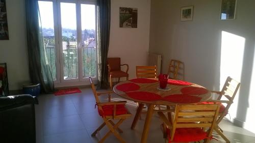 Appartement lumineux et verdoyant 2 chambres 6 personnes