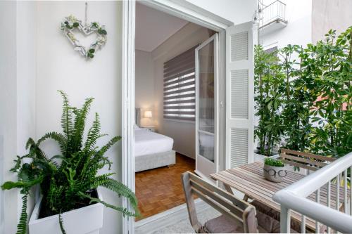 Acropolis Rhea Apartment by A&A Residences