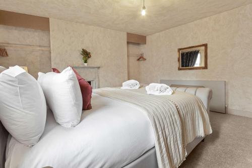 Quirky & Wonky Inn - 4 BD photo 15