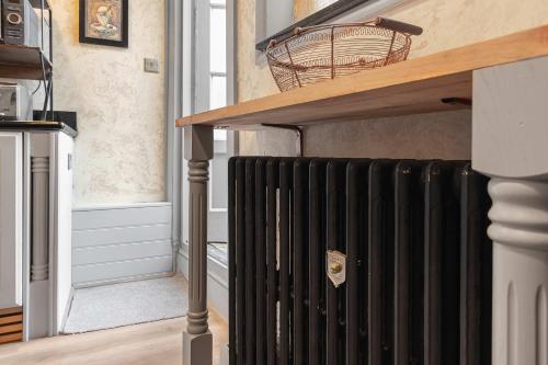Quirky & Wonky Inn - 4 BD photo 30
