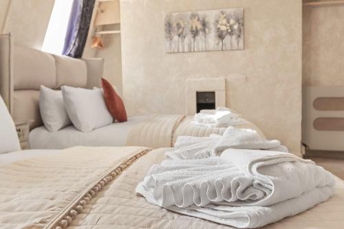 Quirky & Wonky Inn - 4 BD photo 36