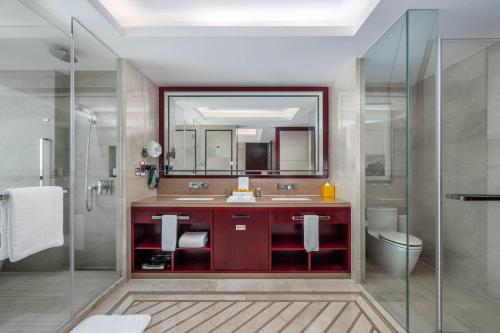 Ένα μπάνιο στο Pan Pacific Ningbo