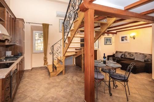 Dapur atau dapur kecil di Amoret Apartments