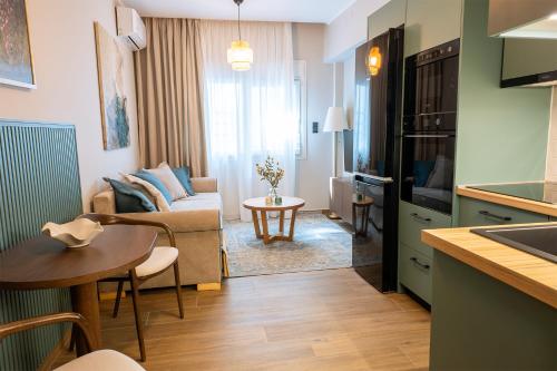 Arco Teal