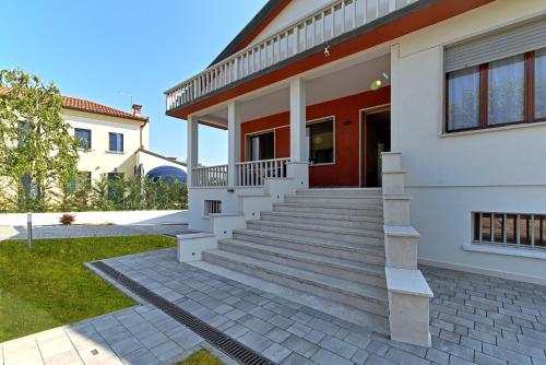 Fotografie z fotogalerie ubytování Villa Solandra Masi v destinaci Mira