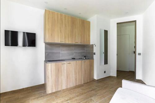 Photo de la galerie de l'établissement HSH Bessière-Batignolles Paris Superbe studio, à Paris