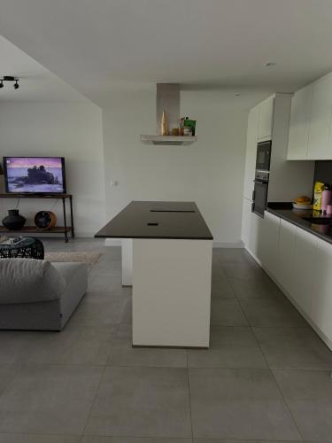 Estepona, Oasis 325