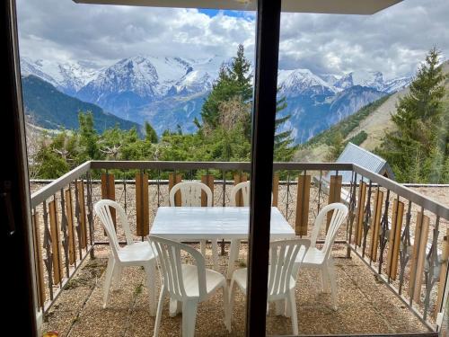 Photo de la galerie de l'établissement Appartement vue sublime, à Huez
