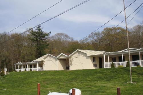 Passport Inn & Suites Chaplin – Photos 3