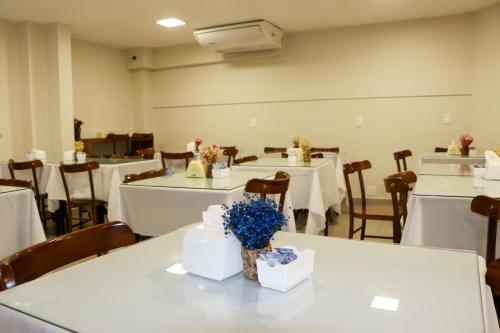 Restoran atau tempat lain untuk makan di Hotel Milenio