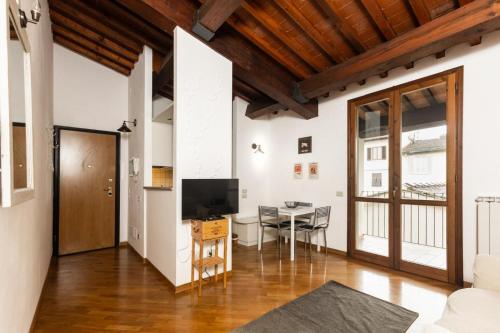 Fabio's Rustic Flat - Nido Verde