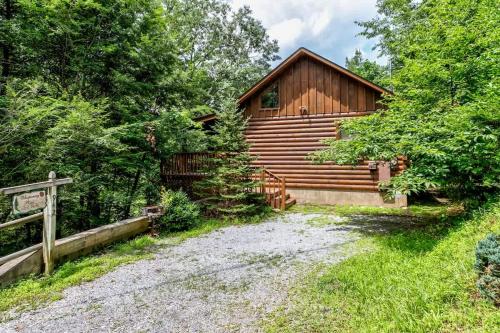 Nice View Fireplace, Hot Tub, Porch Bed, Private photo 10