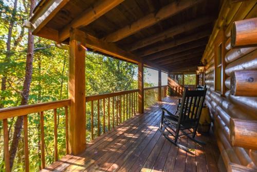 Nice View Fireplace, Hot Tub, Porch Bed, Private photo 42
