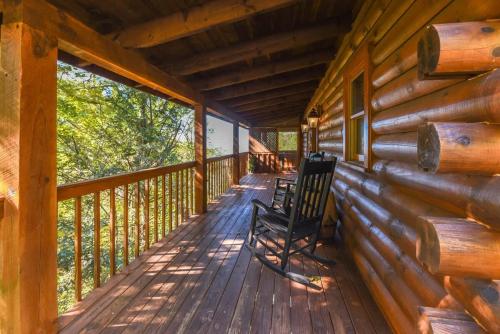 Nice View Fireplace, Hot Tub, Porch Bed, Private photo 46