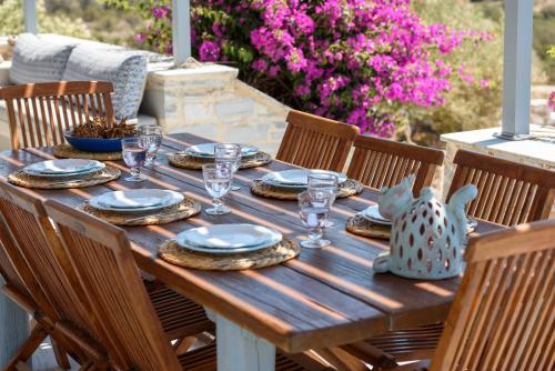 Fotografie z fotogalerie ubytování Aegean Seashell Villa v destinaci Pounda