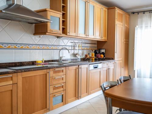 Oura Sunrise 3B Apartment by Stay ici