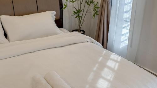 Postel nebo postele na pokoji v ubytování 262 Comfy Luxury Retreat with Wifi and Netflix