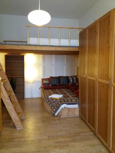 Only Female Bedroom in a share flat in vinohrady