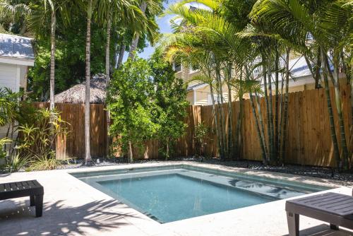 Coconut Palm, Key West (updated prices 2026)
