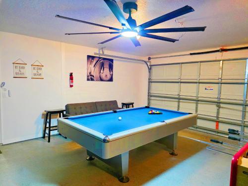 Lakeview Luxury Oasis photo 37