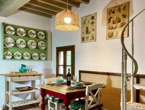 Posezení v ubytování Appartamento con terrazza privata e giardino vicino a Pisa e Firenze