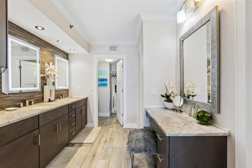 Fotografie z fotogalerie ubytování Ebb Tide Retreat - Stylish Beachfront Condo with Resort Amenities - Ebb Tide 503 v destinaci New Smyrna Beach