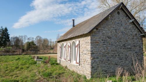 Maisonnette éco-responsable au bord de l'eau