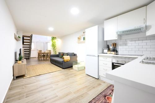 Nomad Urban Duplex