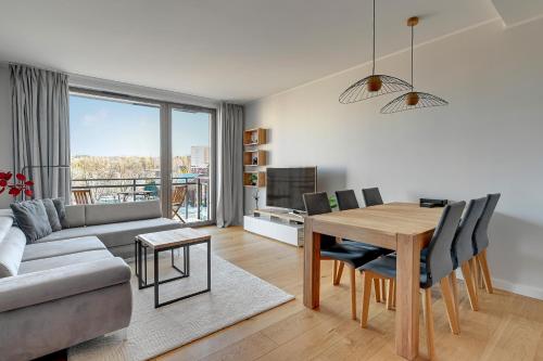 Business & Leisure - GARNIZON by Blue Mandarin