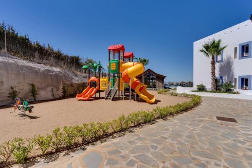 Luxury Penthouse With Sea View in Paraiso Pueblo